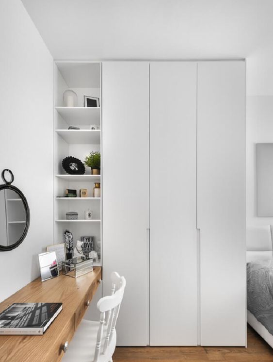 Купить встроенную прихожая на заказ от производителя в Перми